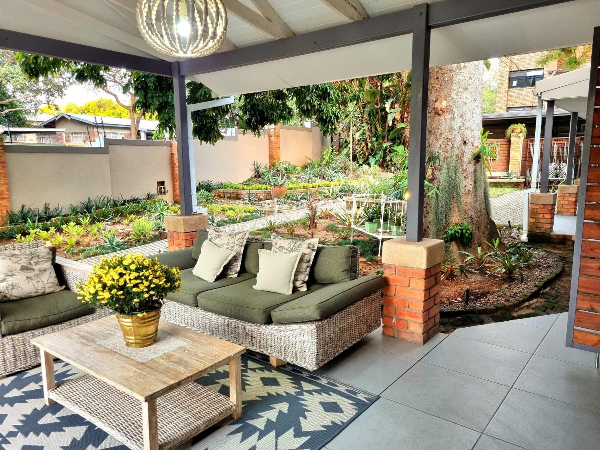 The Coral Tree Hotel Mbombela ภายนอก รูปภาพ