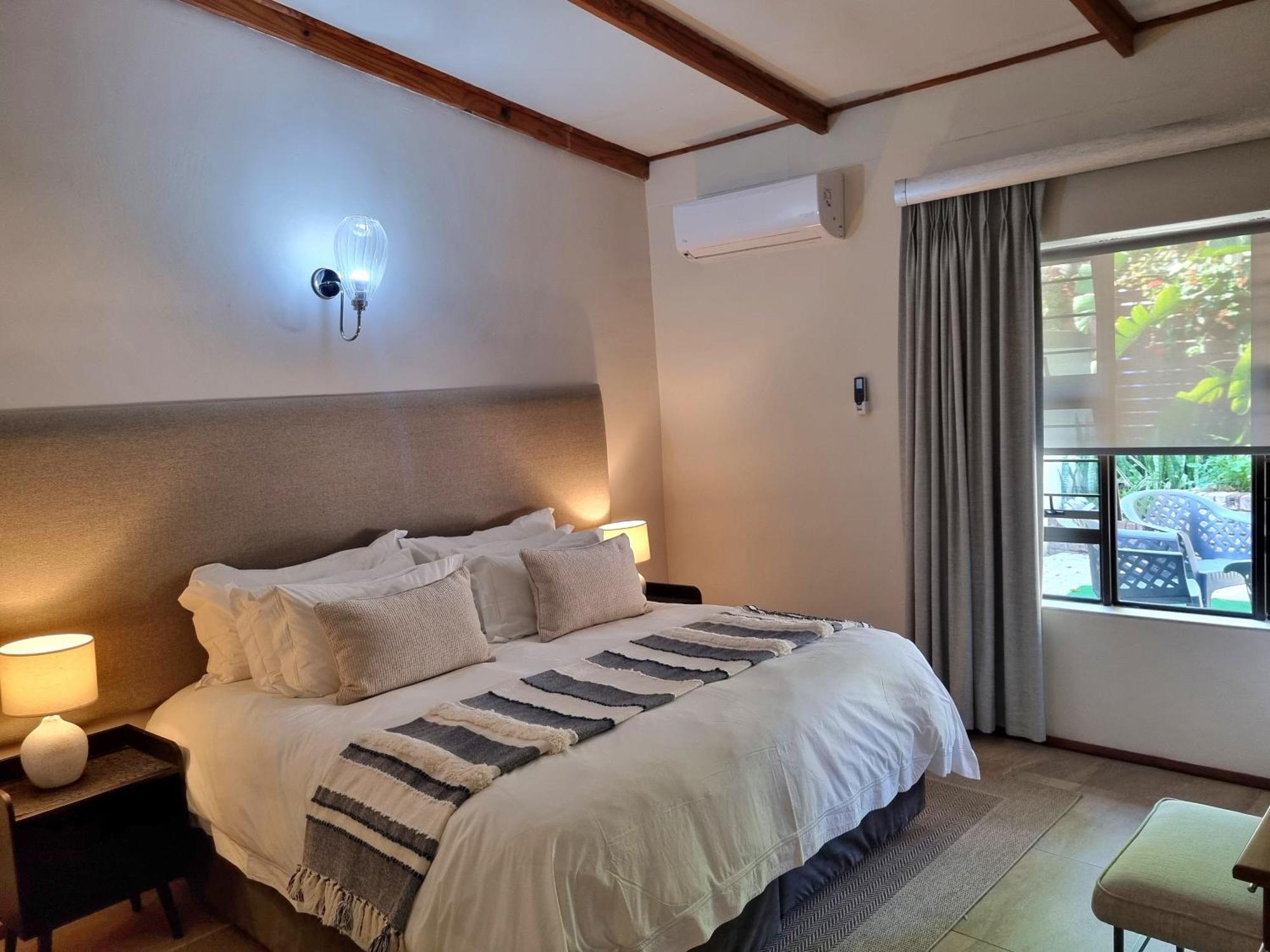 The Coral Tree Hotel Mbombela ภายนอก รูปภาพ